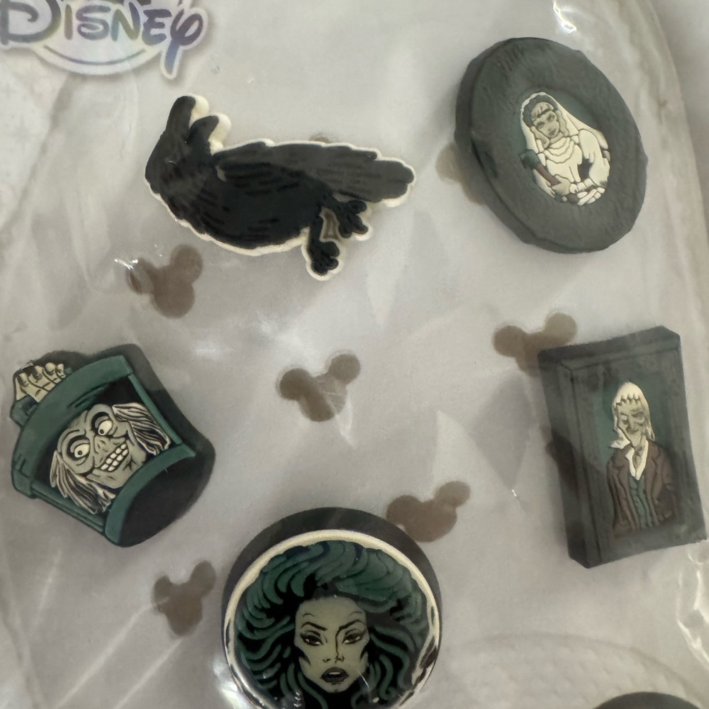 Disney haunted mansion Glow-in-the-Dark Jibbitz Charms Set - Picture 2 of 2